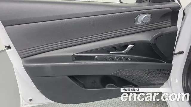 Hyundai Elantra 2020 thumb 8