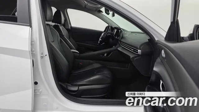 Hyundai Elantra 2020 thumb 12