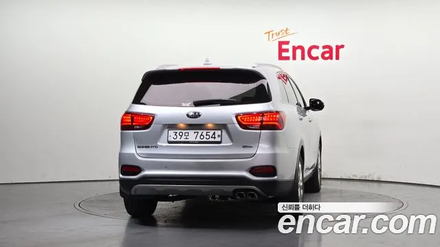 Kia Sorento 2018 thumb 2