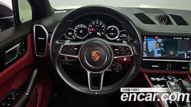 Porsche Cayenne 2020 thumb 10