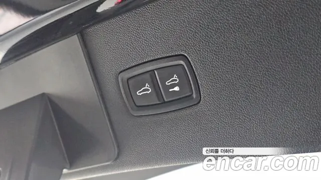 Porsche Cayenne 2020 thumb 7