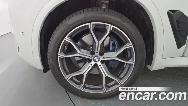BMW X5 2025 thumb 12