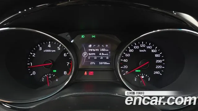 Kia Carnival 2016 thumb 7