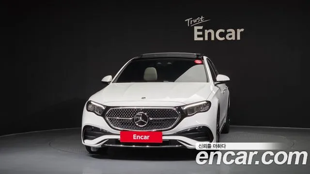 Mercedes-Benz E-Class 2026 thumb 4