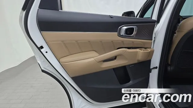 Kia Sorento 2024 thumb 5