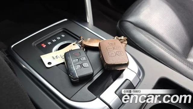 Land Rover Discovery Sport 2019 thumb 6