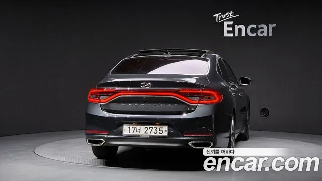 Hyundai Grandeur 2017 thumb 12