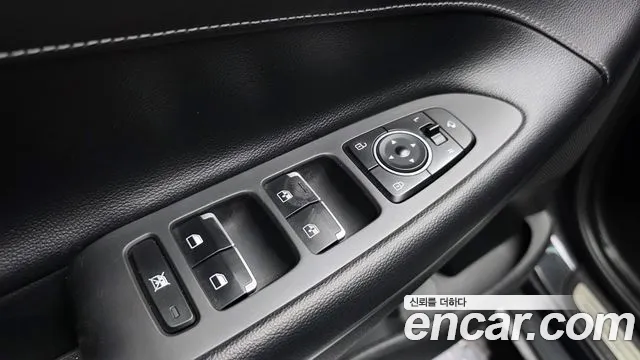 Hyundai Grandeur 2017 thumb 10