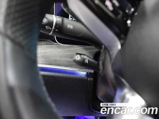 Mercedes-Benz E-Class 2022 thumb 8