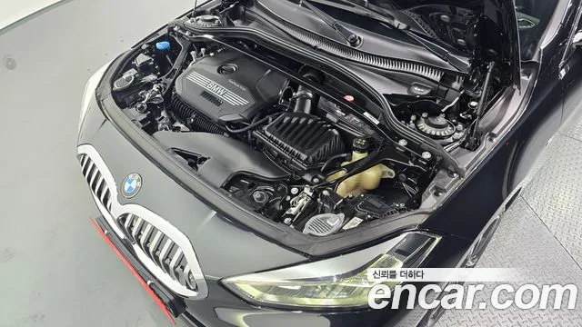 BMW 1 серии 2024 thumb 8