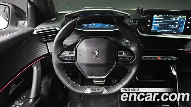 Peugeot e-2008 2023 thumb 5