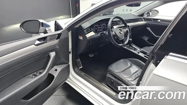 Volkswagen Arteon 2020 thumb 2