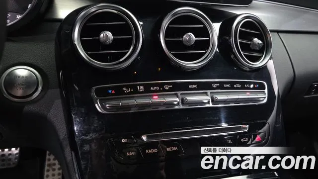 Mercedes-Benz C-Class 2017 thumb 2