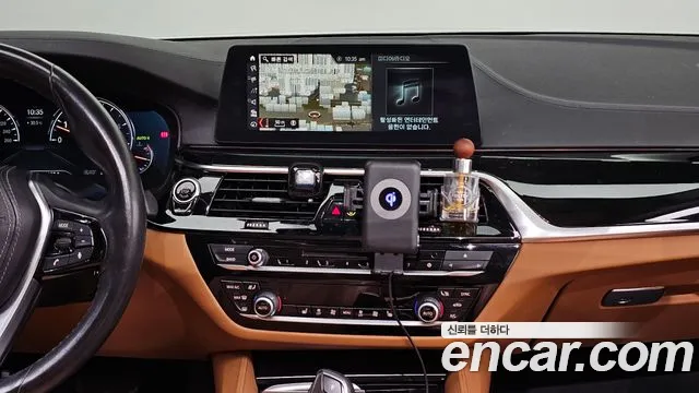 BMW 5 серии 2018 thumb 4