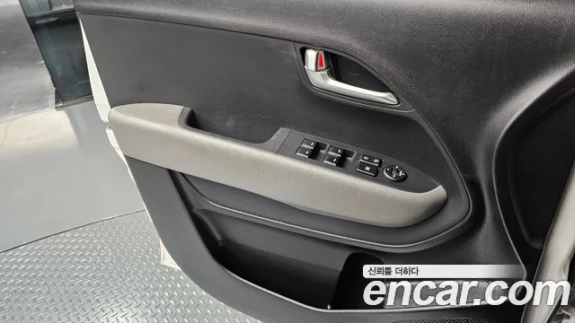 Kia Ray 2018 thumb 9