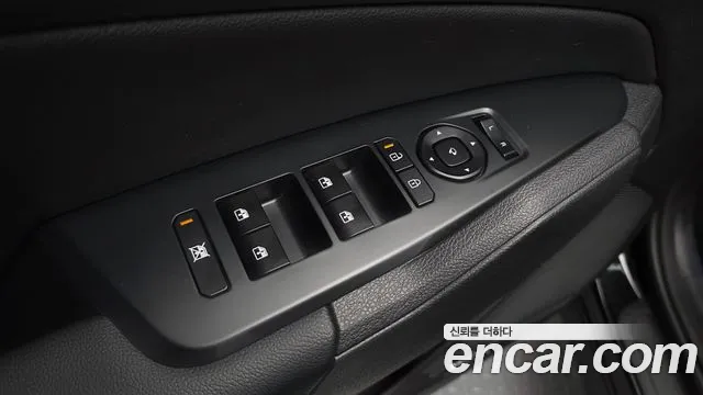 Kia Sportage 2025 thumb 4