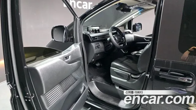 Hyundai Staria 2021 thumb 11