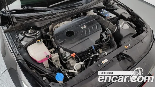 Hyundai Elantra 2022 thumb 7