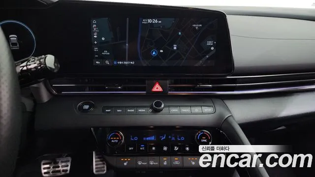 Hyundai Elantra 2022 thumb 2