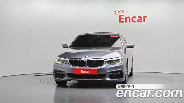 BMW 5 серии 2017 thumb 12