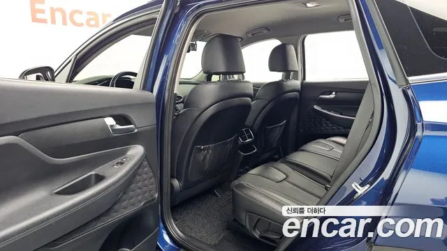 Hyundai Santa Fe 2019 thumb 6