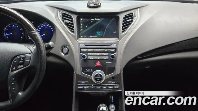 Hyundai Grandeur 2015 thumb 4