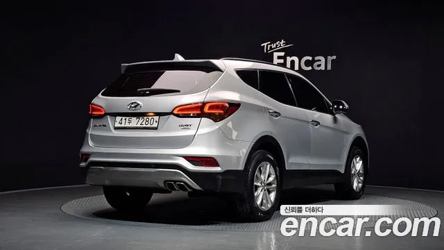 Hyundai Santafe 2015 thumb 6