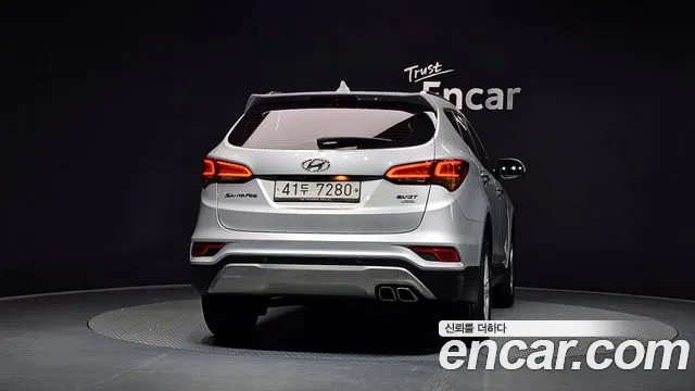 Hyundai Santafe 2015 thumb 8