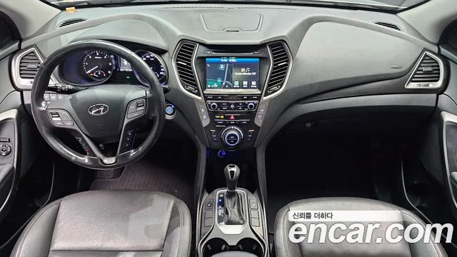 Hyundai Santafe 2015 thumb 2