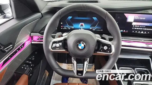 BMW 7 серии 2025 thumb 9