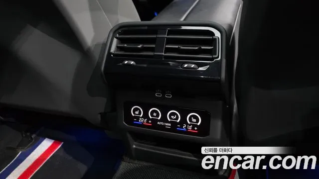 BMW 5 серии 2023 thumb 2