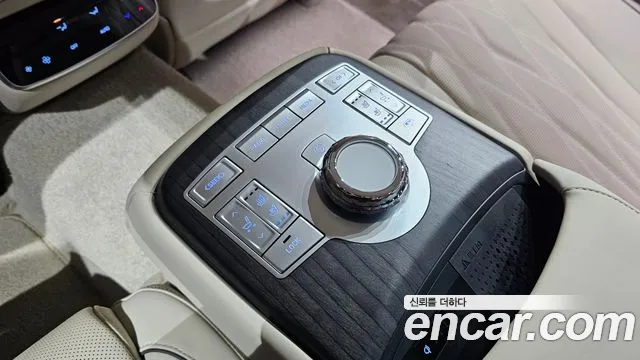 Genesis G80 2024 thumb 9
