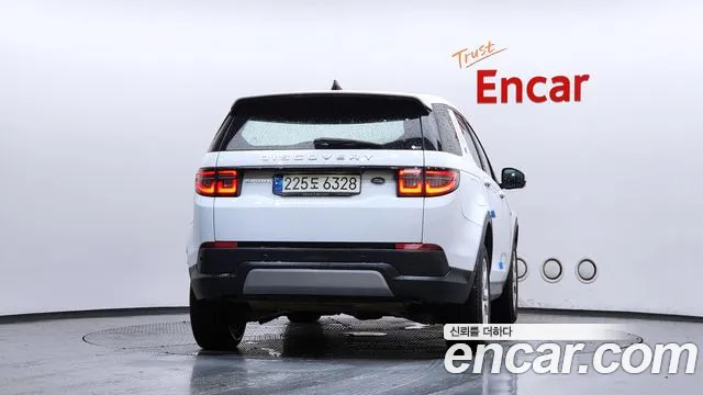 Land Rover Discovery Sport 2021 thumb 9