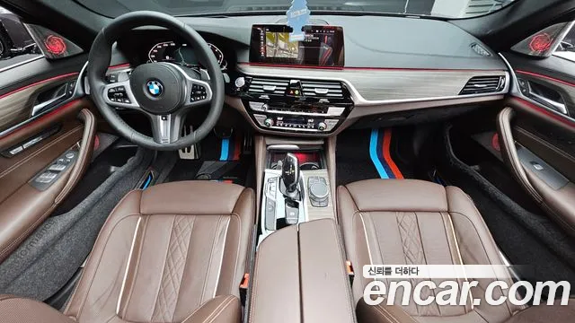 BMW 5 серии 2020 thumb 4
