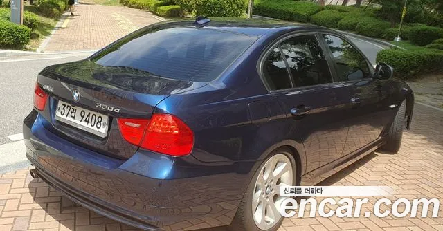BMW 3 серии 2011 thumb 10