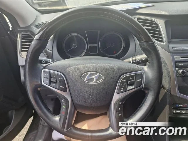 Hyundai Grandeur 2015 thumb 7