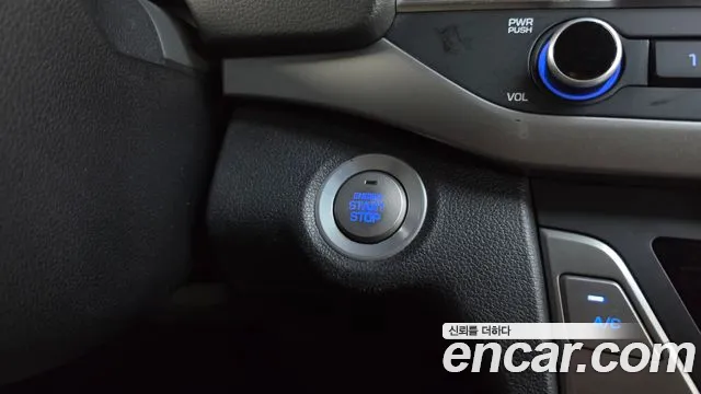 Hyundai Avante 2017 thumb 8