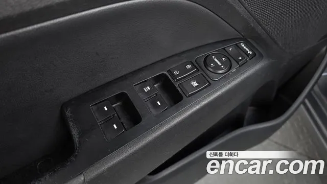 Hyundai Avante 2017 thumb 10