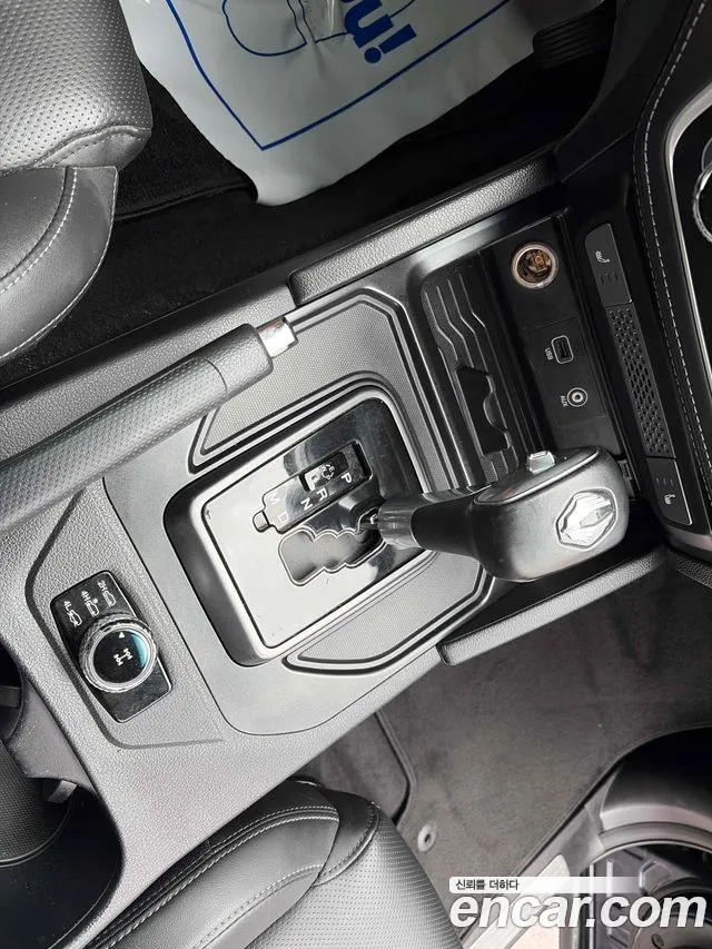 KGM Rexton 2020 thumb 4