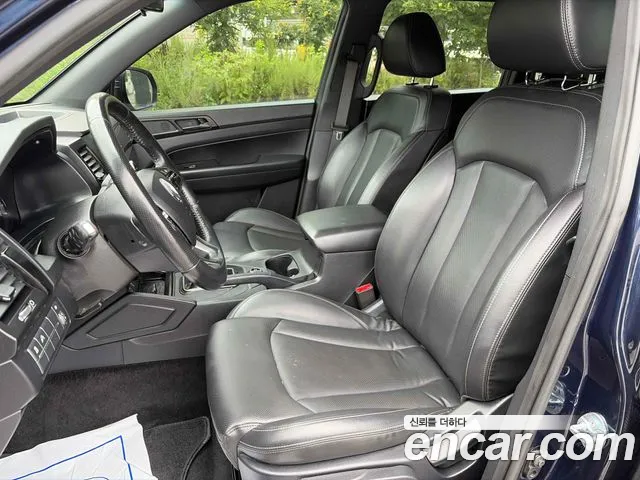 KGM Rexton 2020 thumb 11