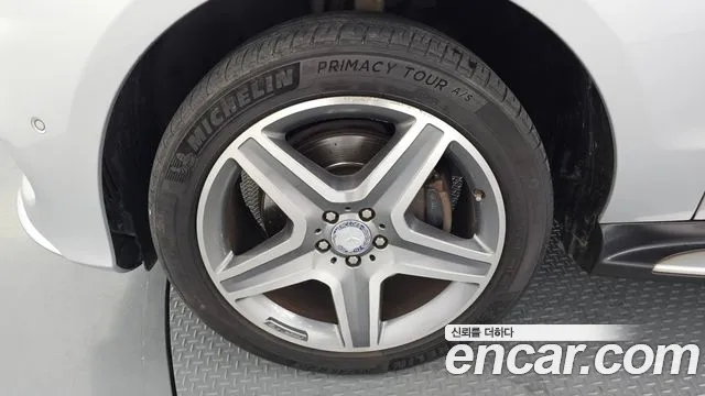 Mercedes-Benz GLE-Класс 2016 thumb 6