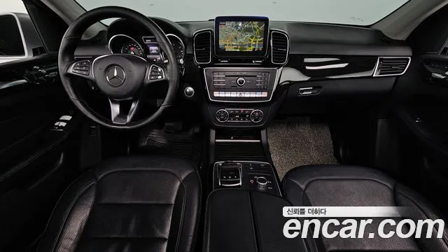Mercedes-Benz GLE-Класс 2016 thumb 7