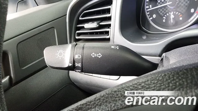 Hyundai Elantra 2019 thumb 5