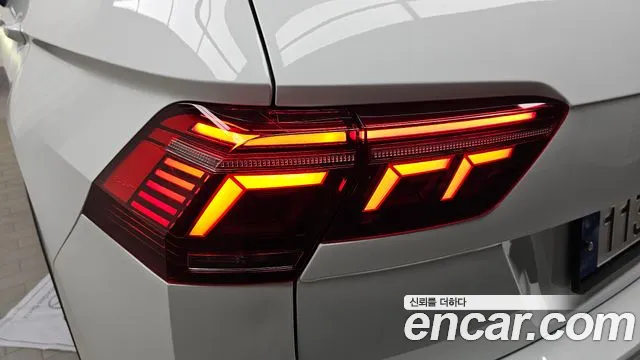 Volkswagen Tiguan 2022 thumb 8
