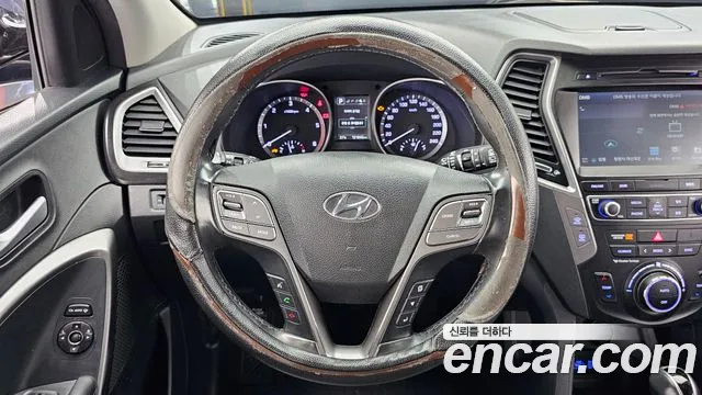 Hyundai Santafe 2017 thumb 3