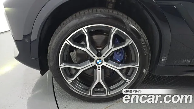 BMW X6 2022 thumb 12