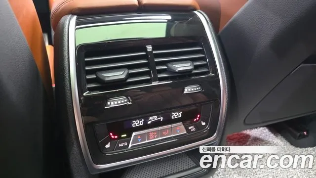 BMW X6 2022 thumb 11