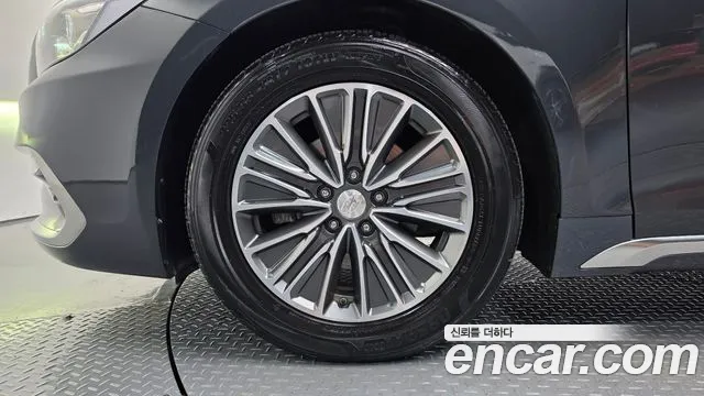 Hyundai Grandeur 2018 thumb 11