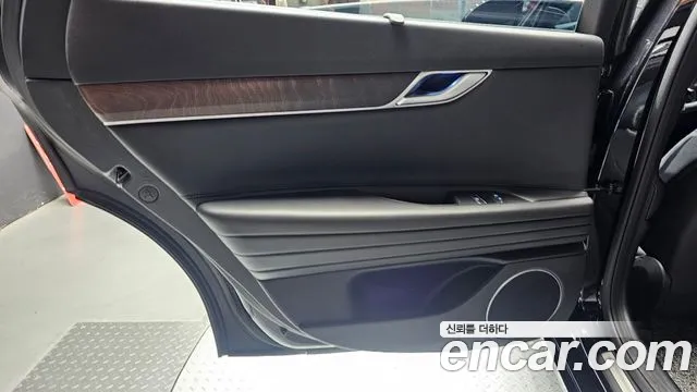 Genesis G80 2023 thumb 7