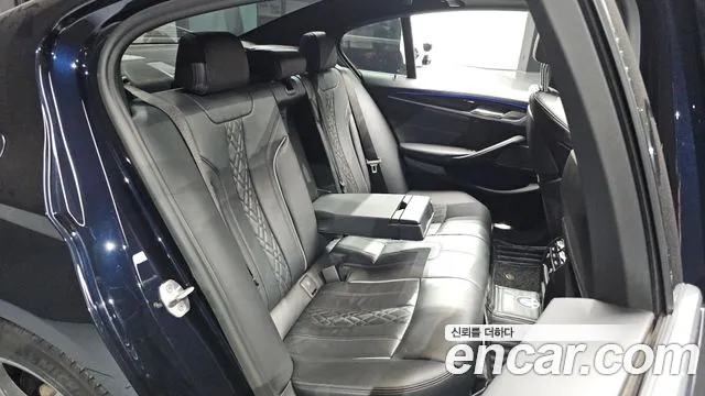 BMW 5 серии 2020 thumb 10